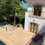 Spectacular Views From In Lapta Κερύνεια