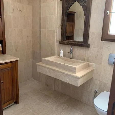 Villa Spectacular Views From In Lapta