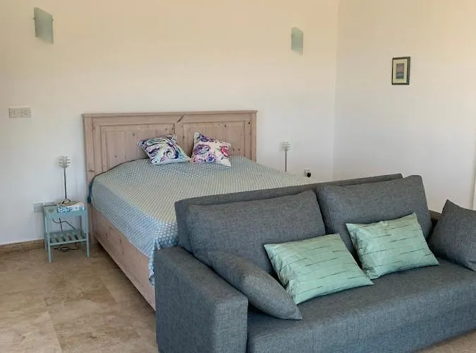 Spectacular Views From In Lapta 빌라 키레니아