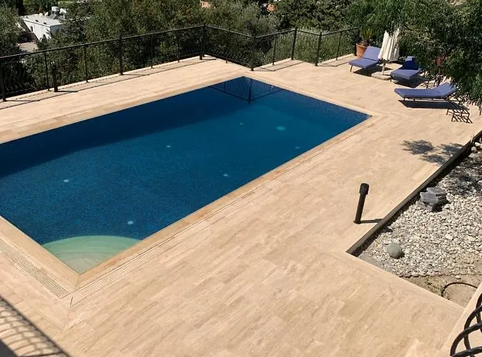 Spectacular Views From In Lapta 빌라 *